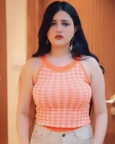 Escort Service In Chhatrapati Shivaji Terminus